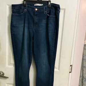 Signature by Levi Strauss Women's Dark Blue Skinny Jeans